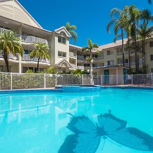 Surfers Tradewinds *** Gold Coast