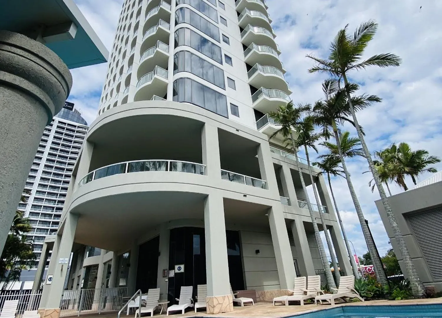 Ocean View Studio Apartment Surfers Paradise - Free Parking Gold Coast 4*,  Australië