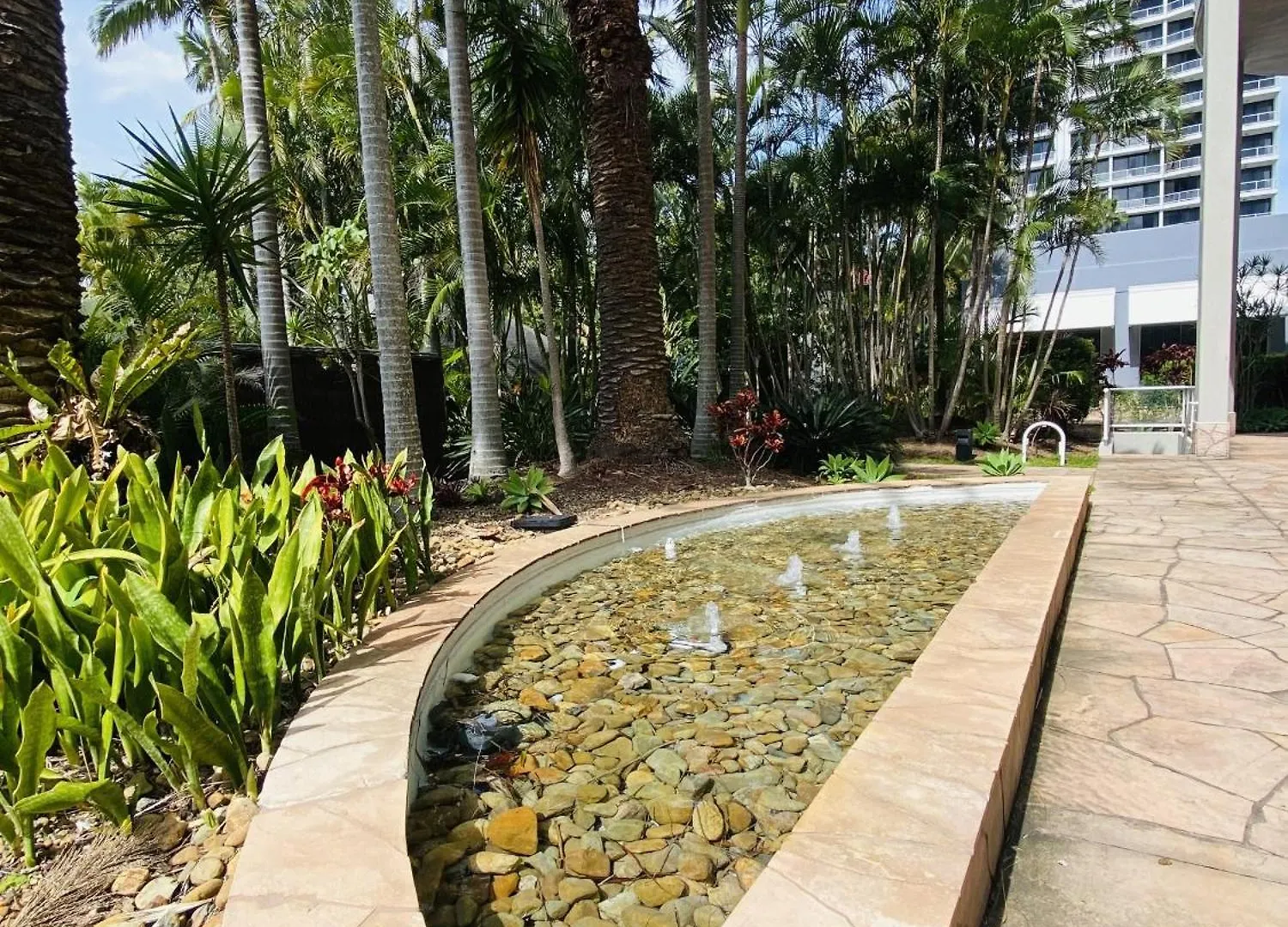 Ocean View Studio Apartment Surfers Paradise - Free Parking Gold Coast