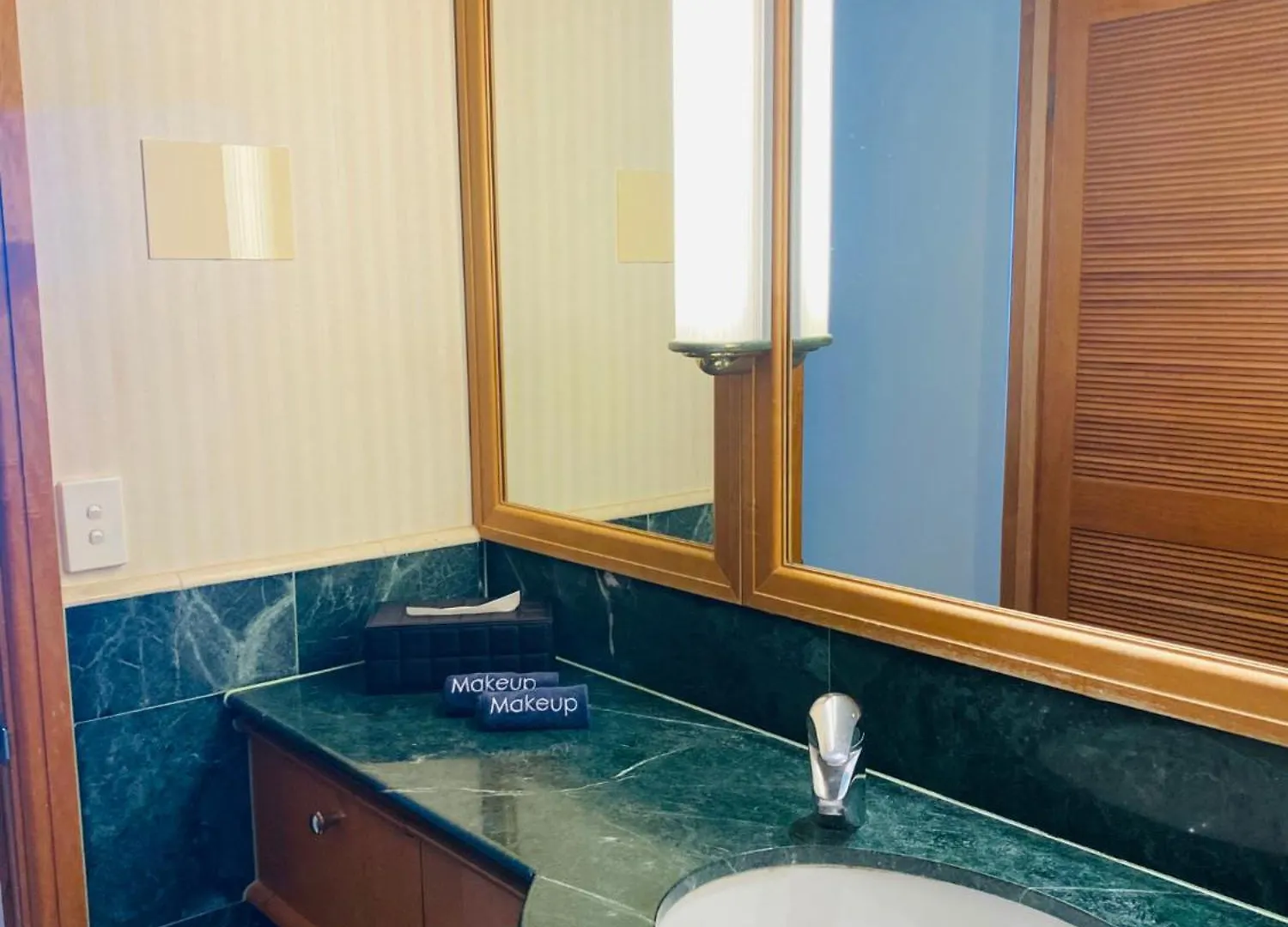 Hotel Ocean View Studio Apartment Surfers Paradise - Free Parking Gold Coast